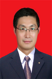 杨洪勇